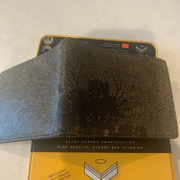 J FOLD Roadster, ultra rugged, ultra fold, 100 % leather sports wallet - Picture 2 of 5